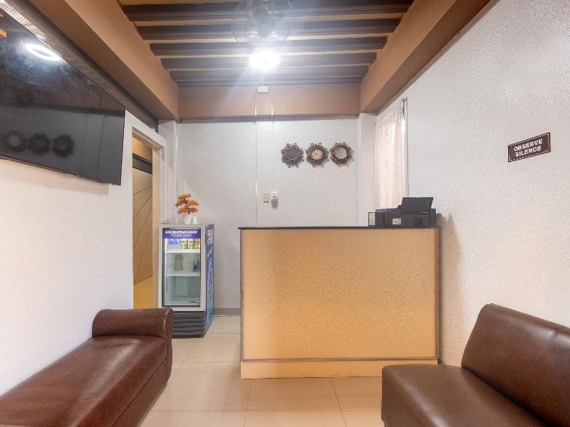 Oyo 569 Alt Complex 3