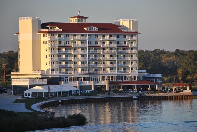 The Inn At Harbor Shores 5