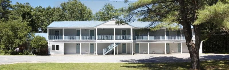 Red Carpet Inn & Suites 5