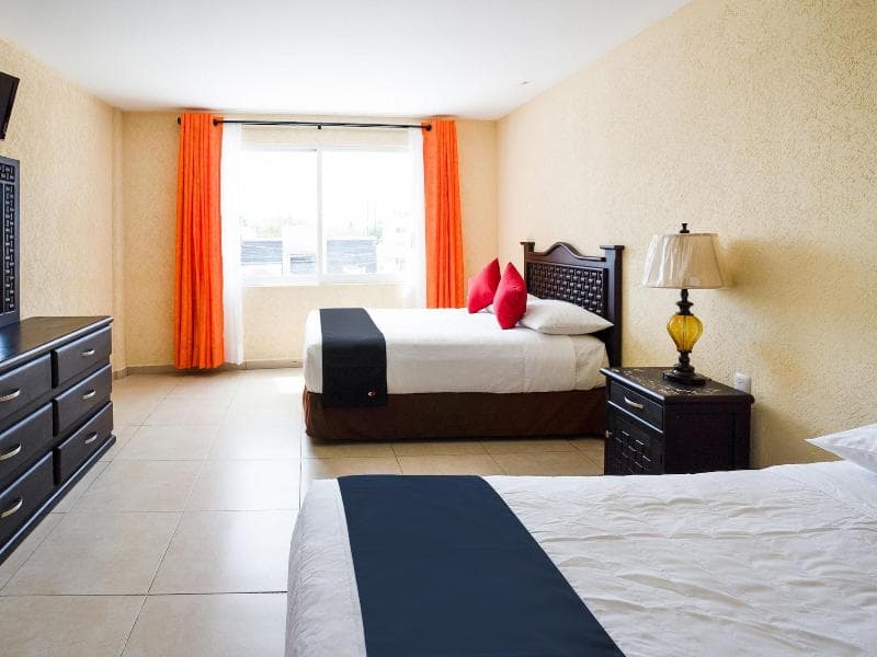 Capital O Hotel Los Caracoles 5