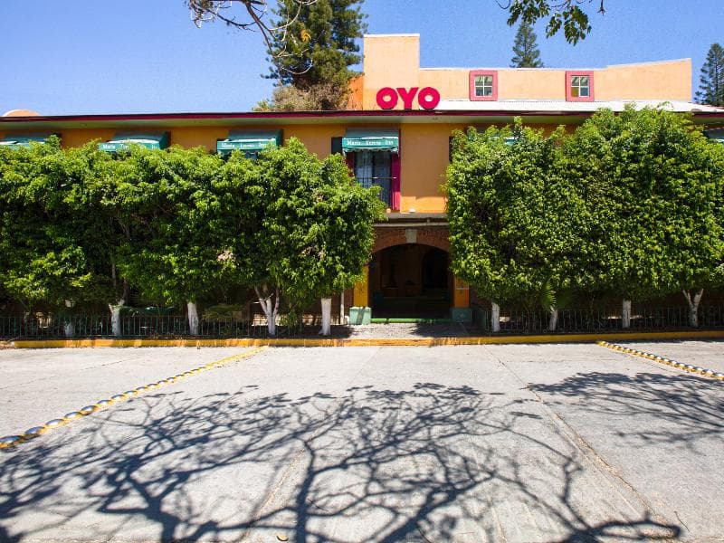 Oyo Hotel Maria Teresa Inn 4