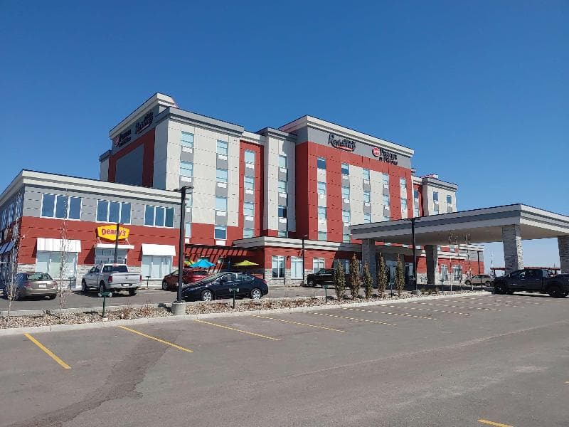 Best Western Premier Executive Residency Medicine Hat 4