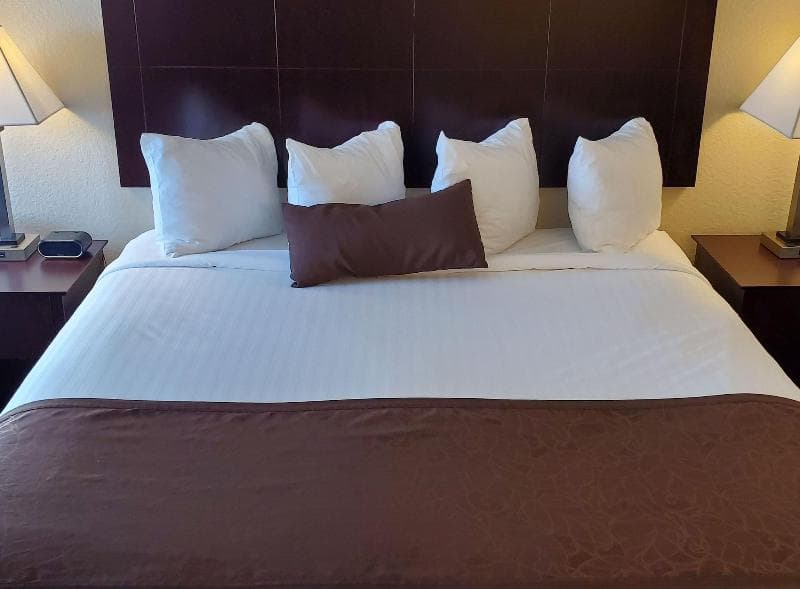 Cobblestone Inn And Suites Maryville 4