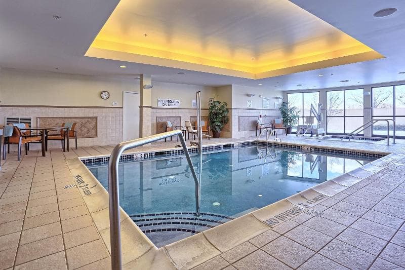 Cobblestone Hotel Suites Waynesboro 3
