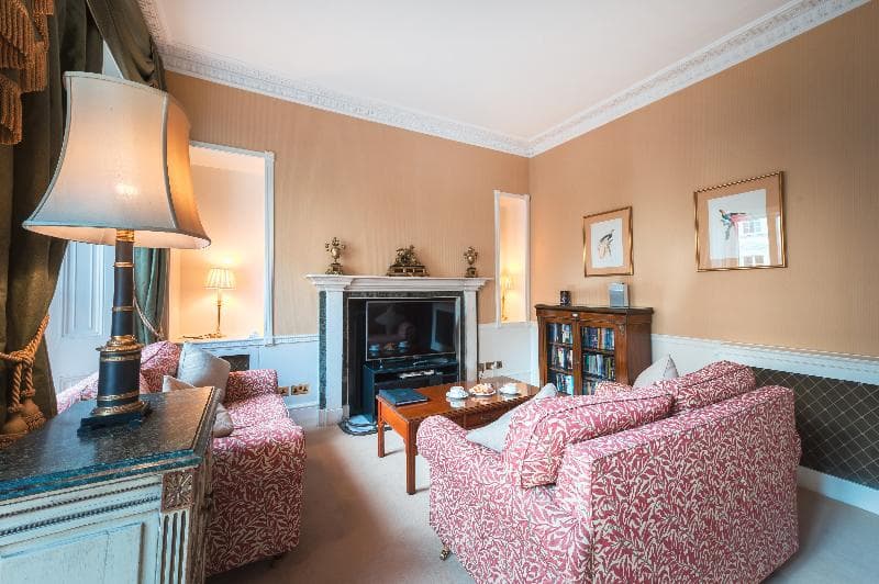 10 Curzon Street By Mansley photo 1