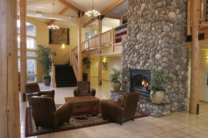 River Lodge & Grill photo 1