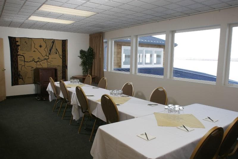 River Lodge & Grill main