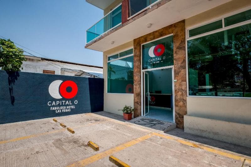 Capital O Fabuloso Hotel Las Vegas 3