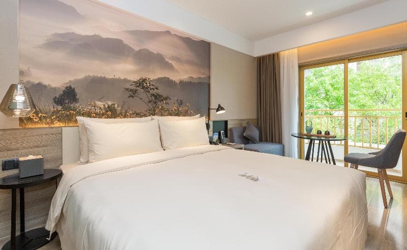 Atour Hotel (Chongqing Hongyadong Riverside) 2