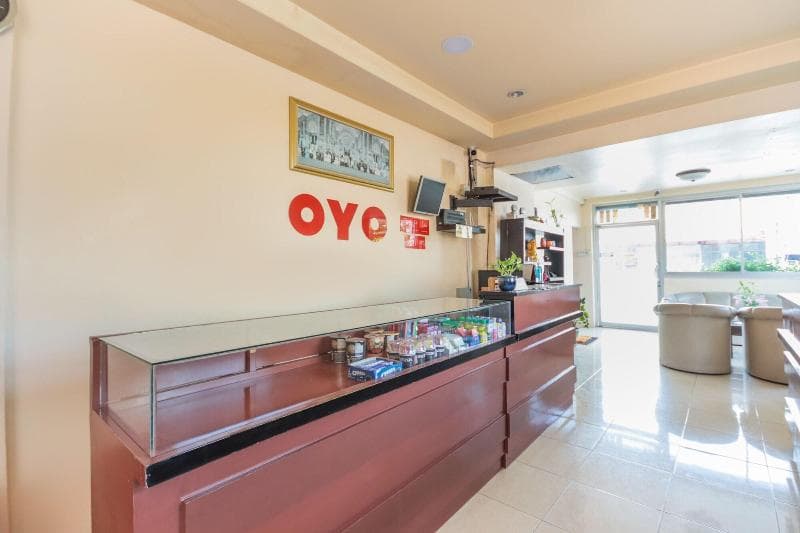 Oyo 889 Baan Sakdidet photo 1