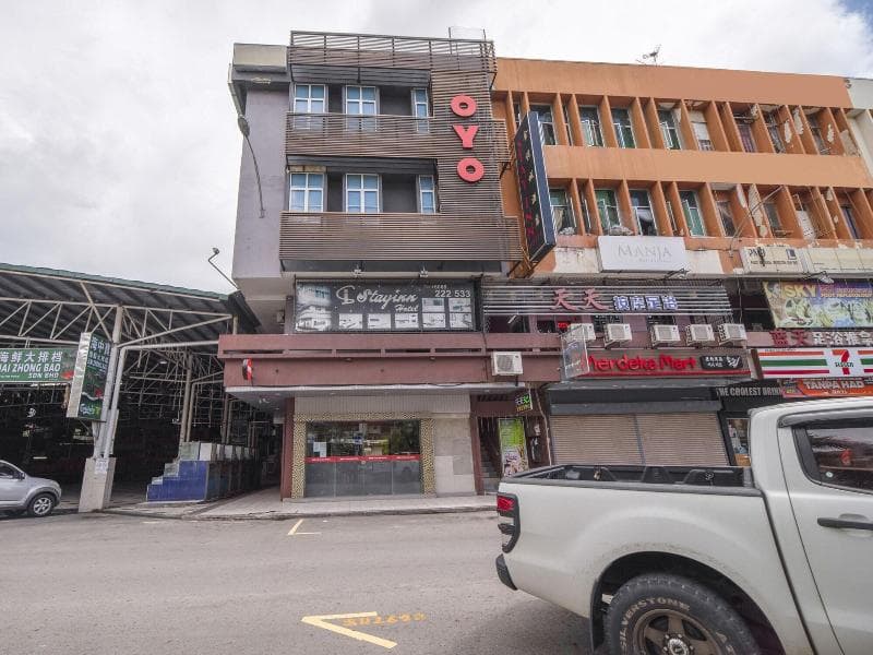 Oyo 89944 Stay Inn 4