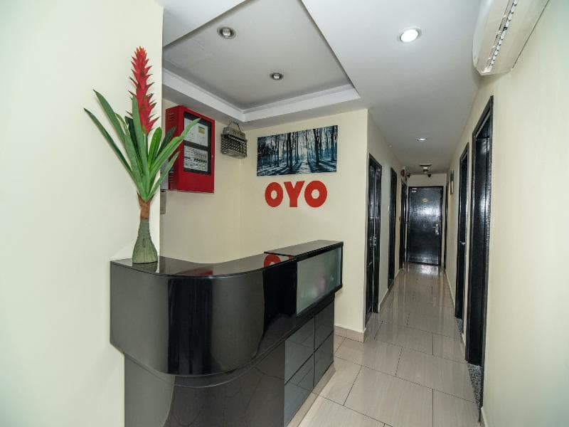 Stay Inn II By OYO Rooms 5
