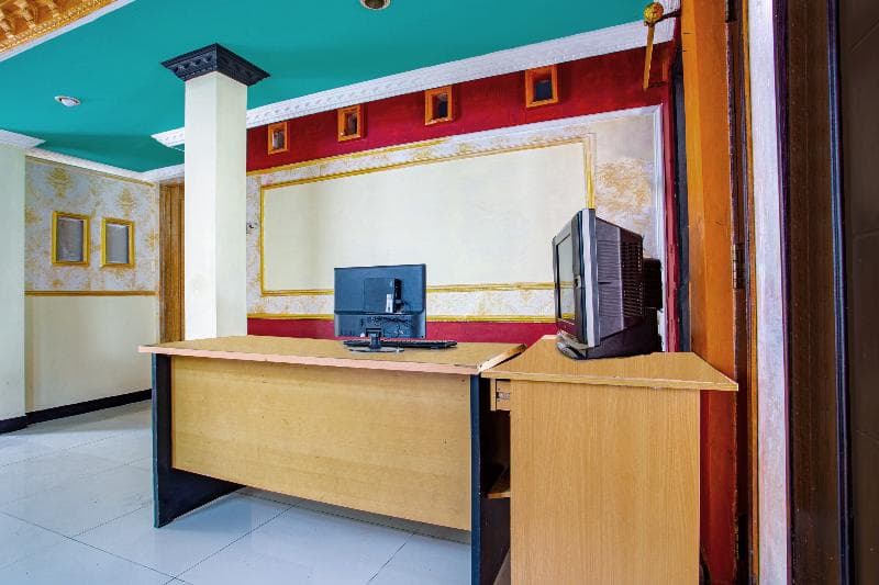 Spot On 2473 Buana Jaya Guest House 2