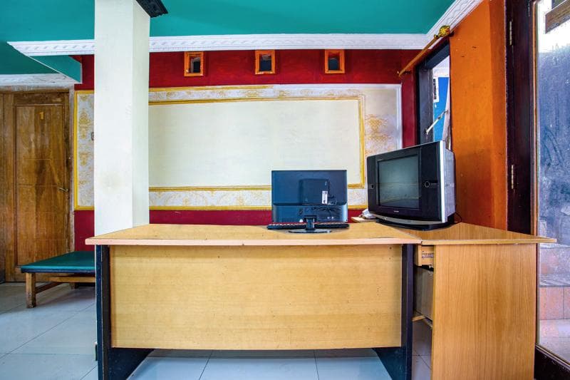Spot On 2473 Buana Jaya Guest House 5