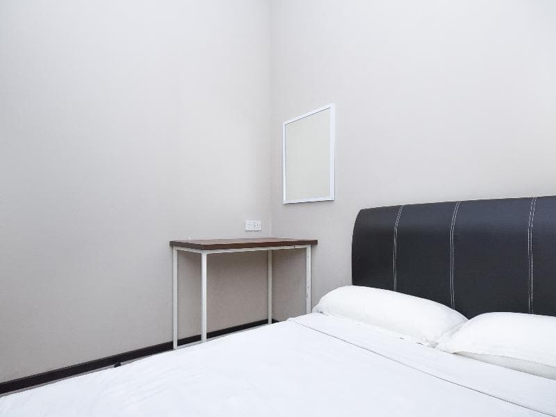 Lm Residence By Oyo Rooms photo 1