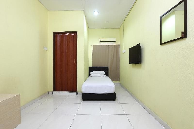 Oyo 89925 Innap Kota Bharu photo 1