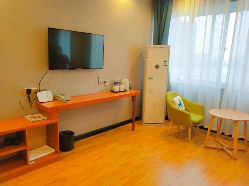 Shell Kaifeng City Lancao County Women And Children Hospital Hotel (Adults Only) 3