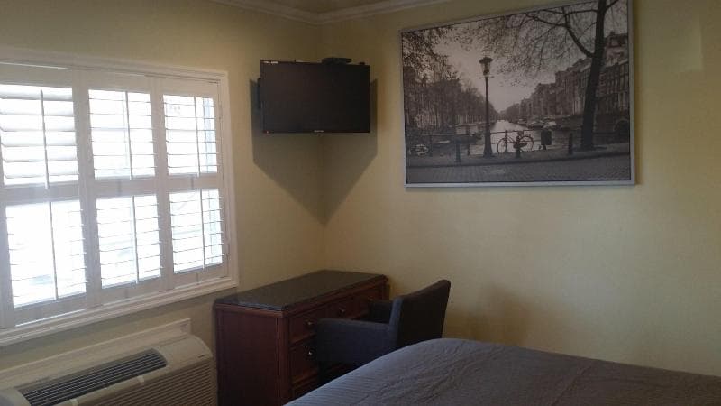 Travel Inn main