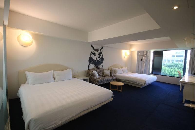 Hotel Papa Whale-Kaohsiung Formosa Boulevard 5