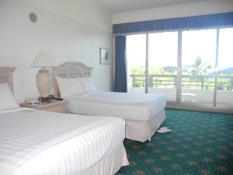Palasia Hotel Palau 5