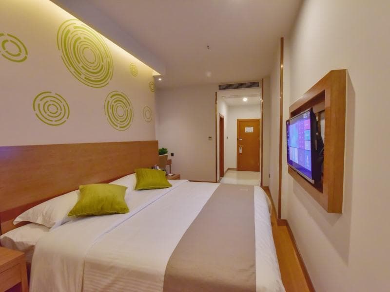 Greentree Inn Huanggang Qichun County Railway Stat 5
