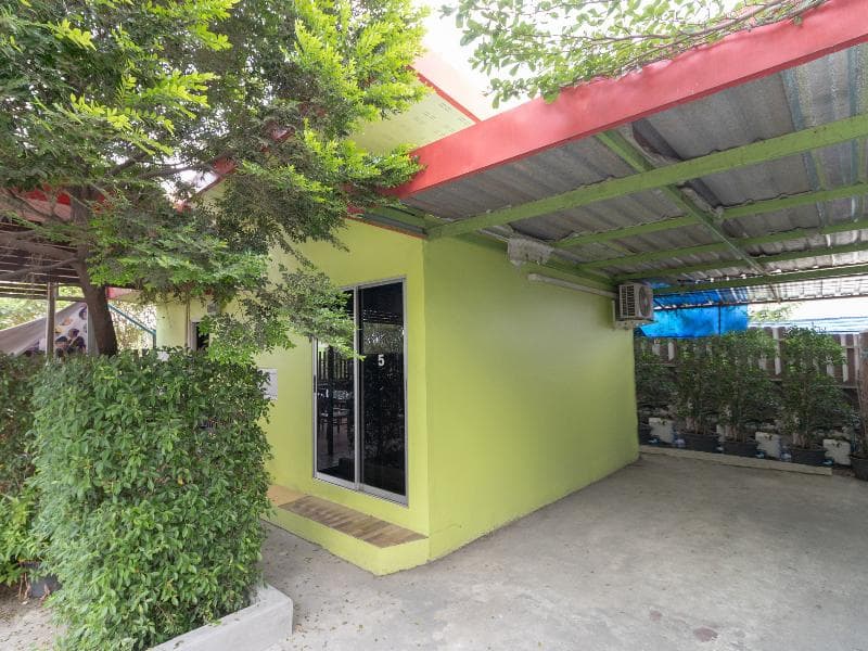 Oyo 644 Pong Pai House 2