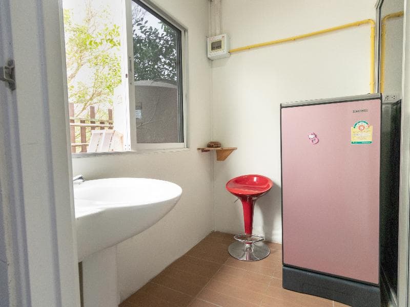 Oyo 644 Pong Pai House 3