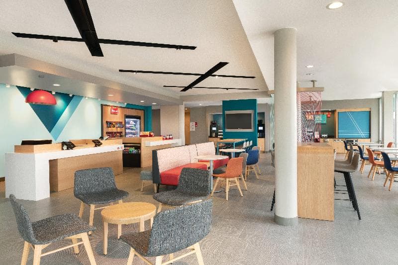 Avid Hotel Roseville - Minneapolis North 4