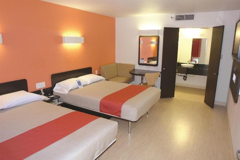 Park Inn By Radisson Petaluma 2