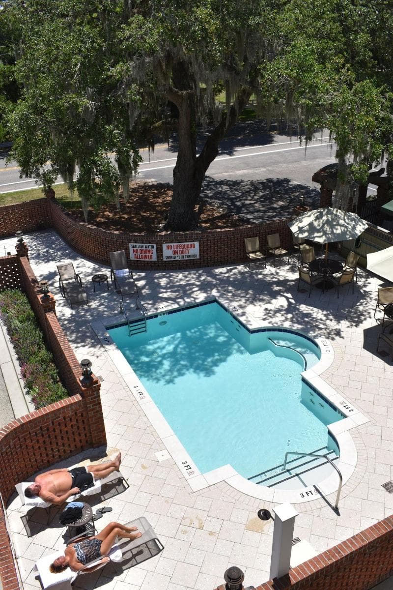 Inlet Sports Lodge 3