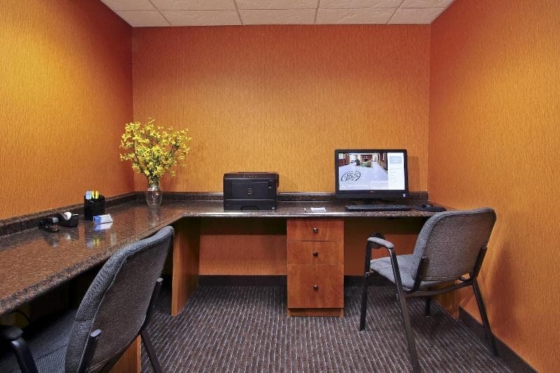Fairfield Inn & Suites Fairfield Napa Valley Area photo 1