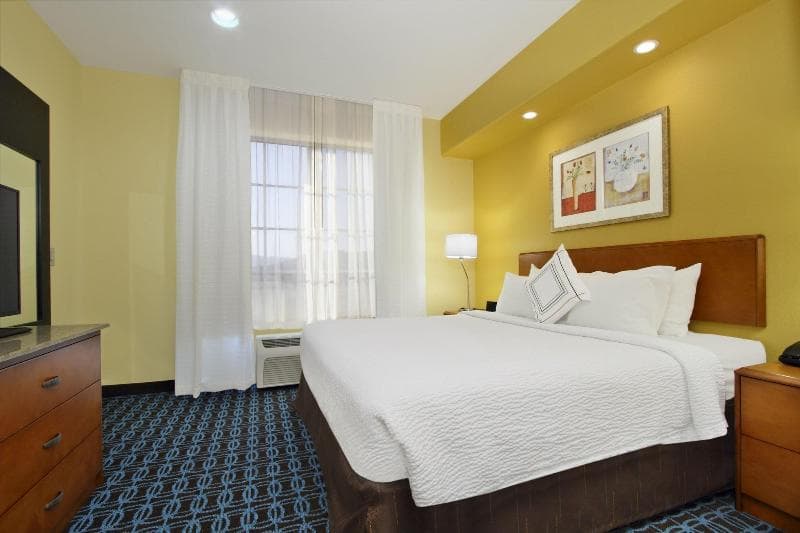 Fairfield Inn & Suites Fairfield Napa Valley Area 4