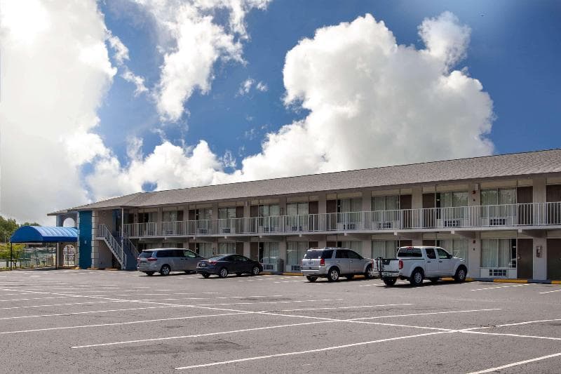 Days Inn by Wyndham Apopka/Orlando 2