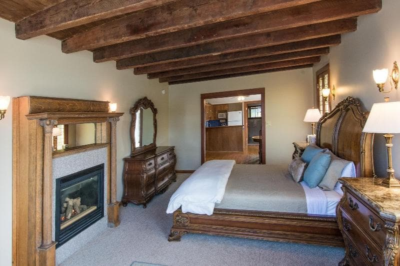 Jenner Inn 4