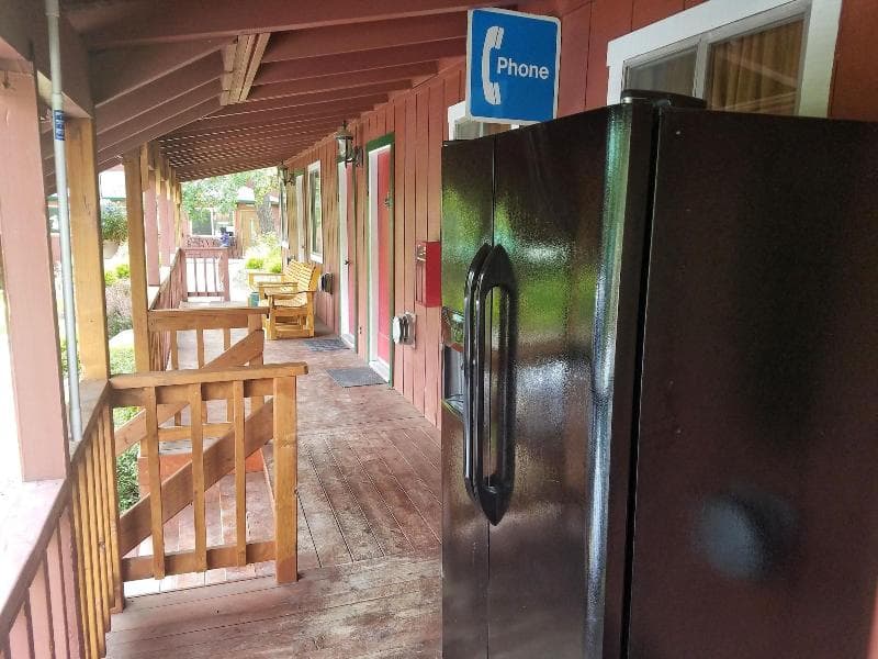 Yosemite Riverside Inn 4