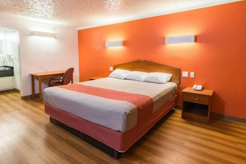 Motel 6 Fort Worth - White Settlement photo 1