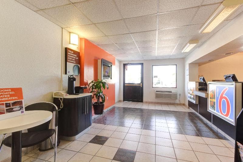 Motel 6 Portland ME 4