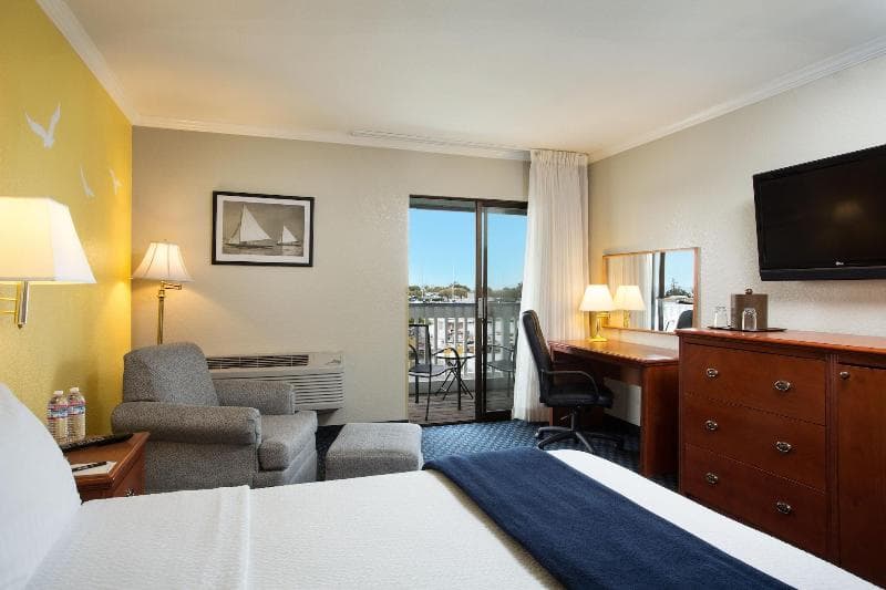 San Leandro Marina Inn 5