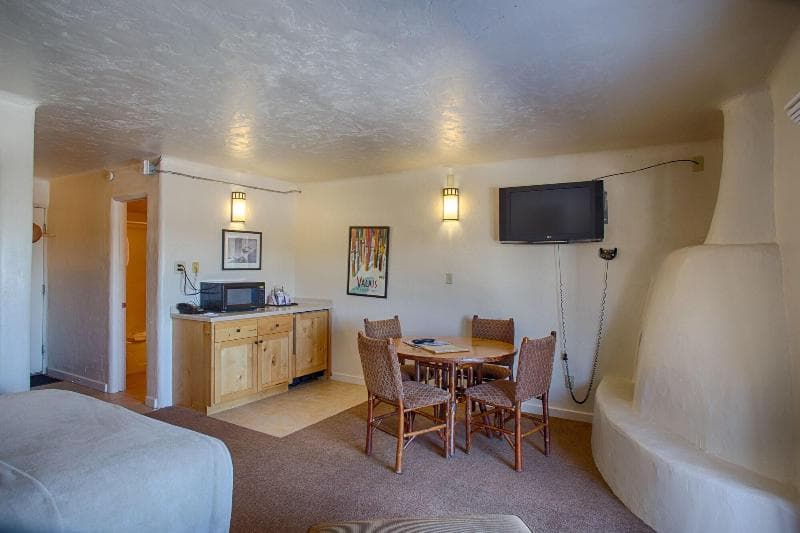 Sioux Lodge Suites 5