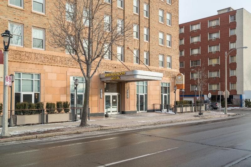 Ambassador Hotel Milwaukee, Trademark Collection by Wyndham 3