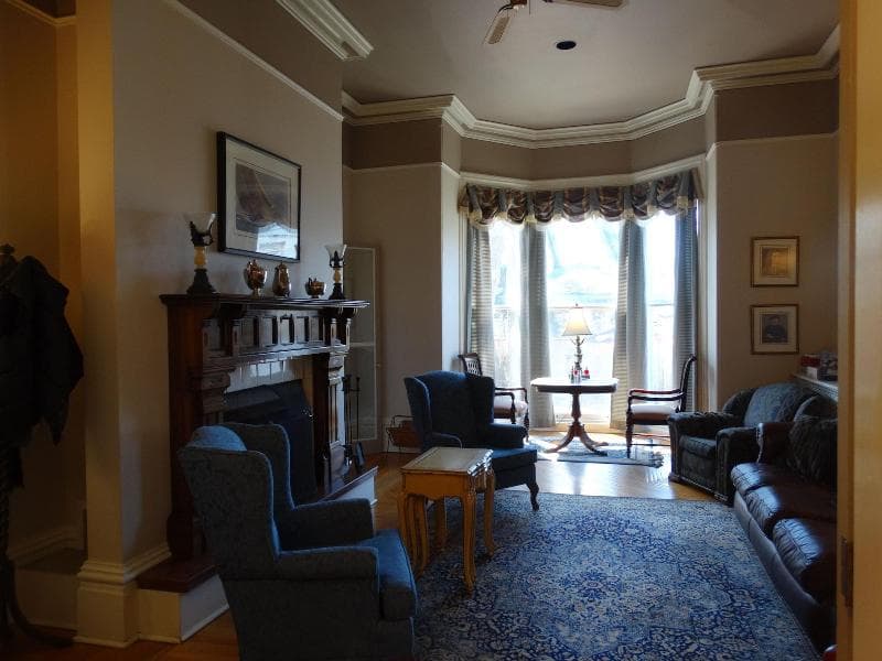 Hochelaga Inn 3