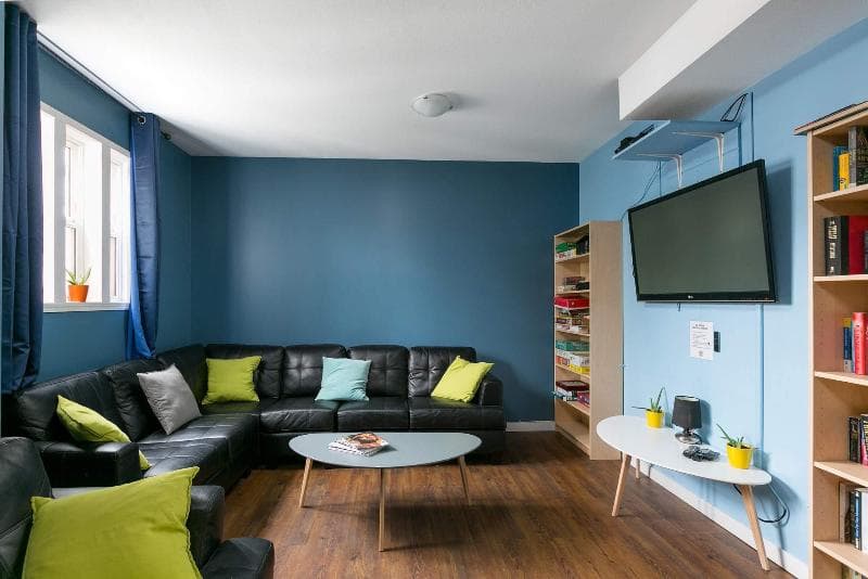 Hi Kelowna Hostel 5