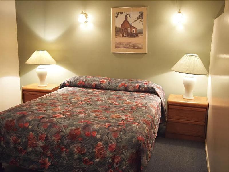 Whales Tail Guest Suites 2