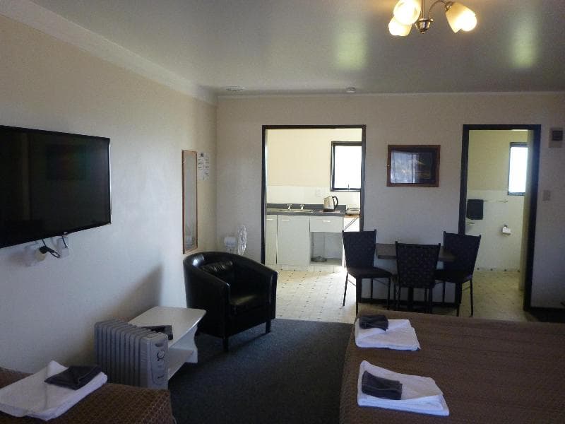 Drury Motor Lodge 3