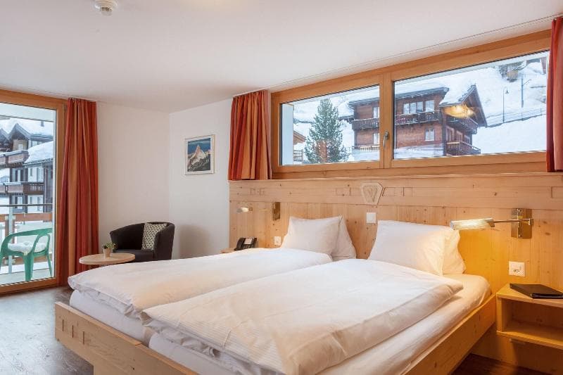 Hotel Capricorn 4