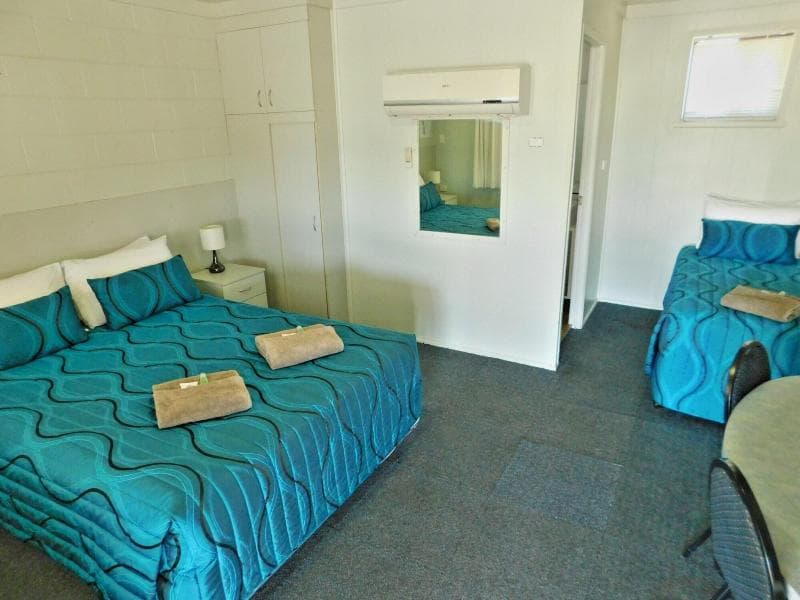 Hatton Vale Motel 5