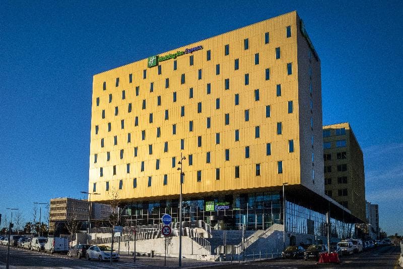 Holiday Inn Express Nice - Grand Arenas 4