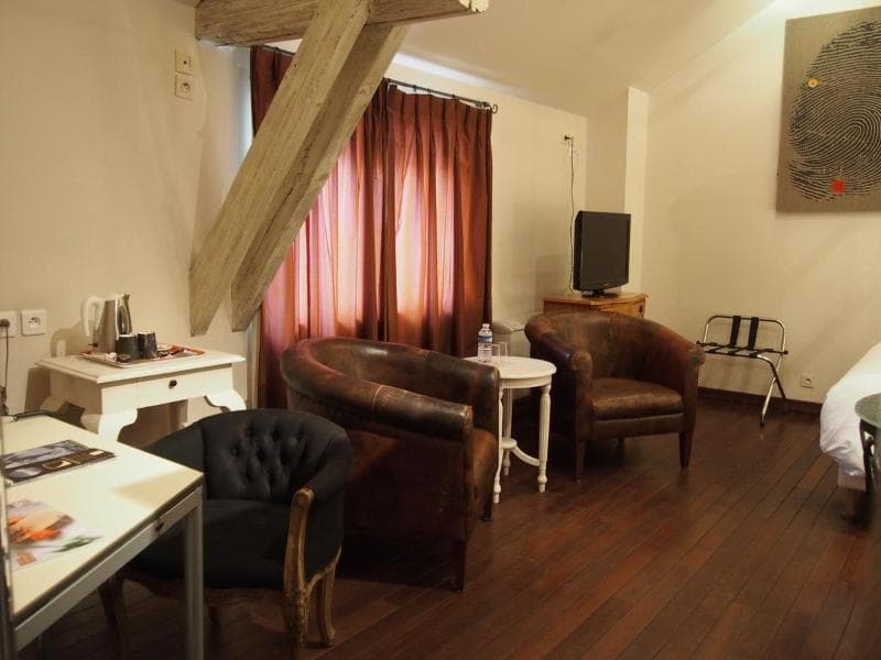 Hôtel Les Pages 4