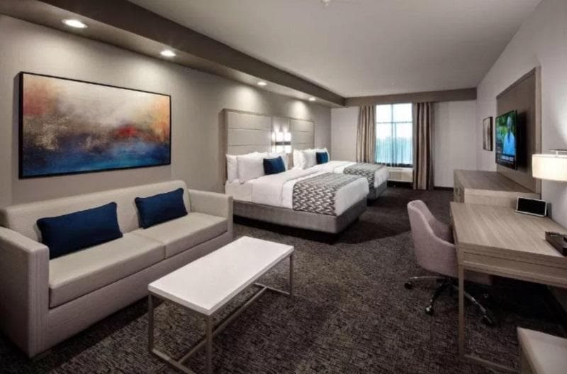 Best Western Plus Choctaw Inn & Suites 3