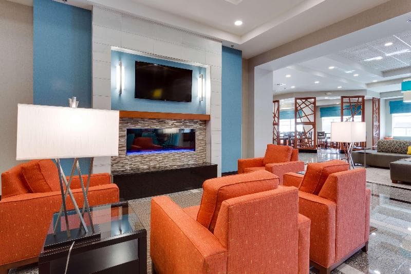 Drury Plaza Hotel St. Louis St. Charles 3